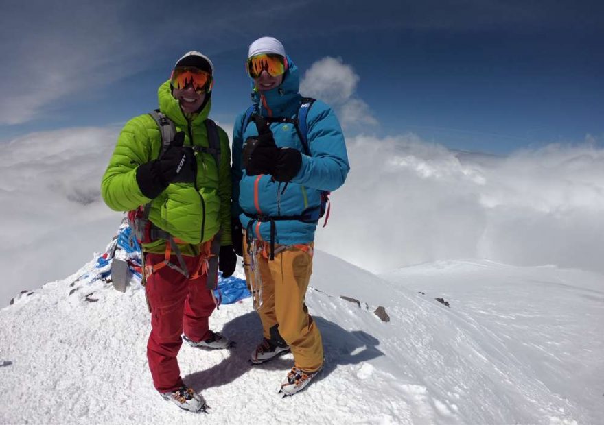 Marek a Petr na vrcholu Elbrusu