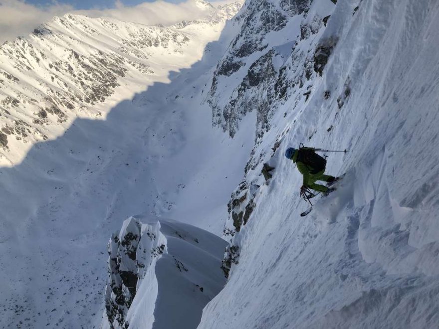 Rosťa nad klíčovou stěnou sjezdu z PBL