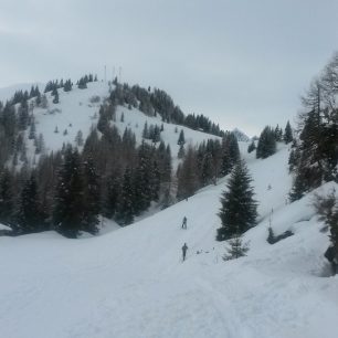 Sjezd mez Maiskogelalm a Glocknerblick