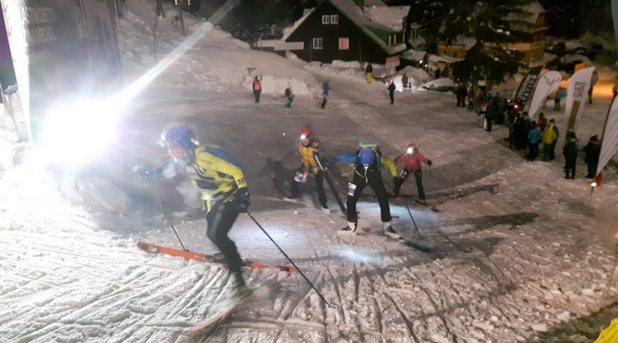 Zábavná třešnička na závěr: Vyšmatlej se do cílového oblouku