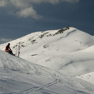 Relaxace na prvním z vrcholů Govedarniku