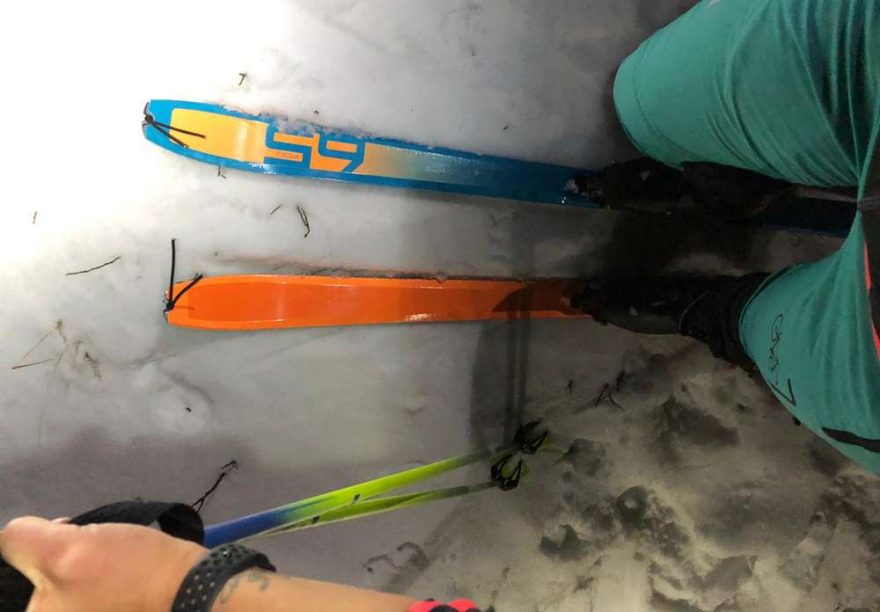 Široké nebo úzké lyže? Na Bouřňáku je to jedno