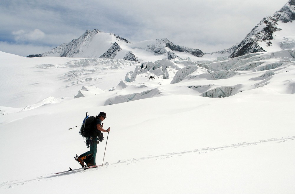 Na ledovci Marzellferner s výhledem na Hintere Schwärze