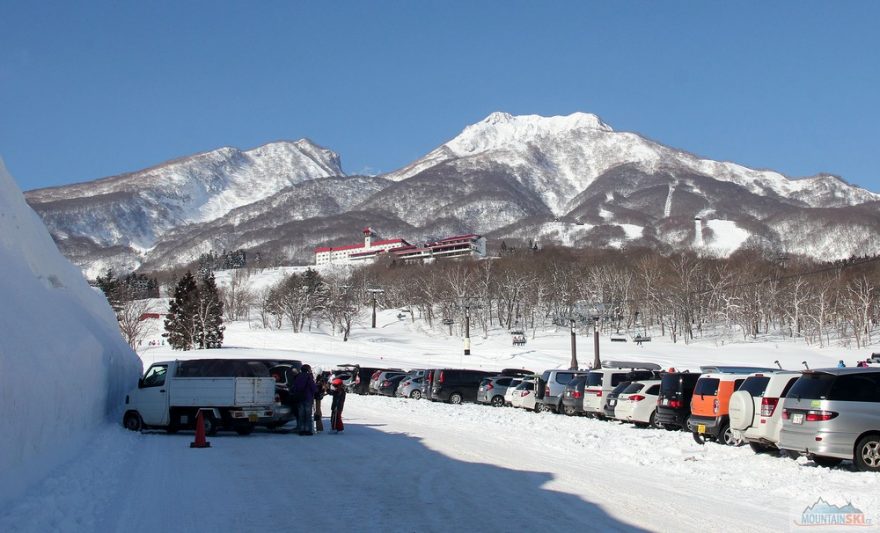 Výhled na Myoko z Akakura Kanko Ski area 